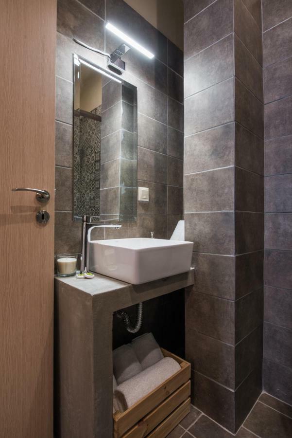 Appartamento Stone House Near Acropolis - Living Stone Diamond Atene Esterno foto